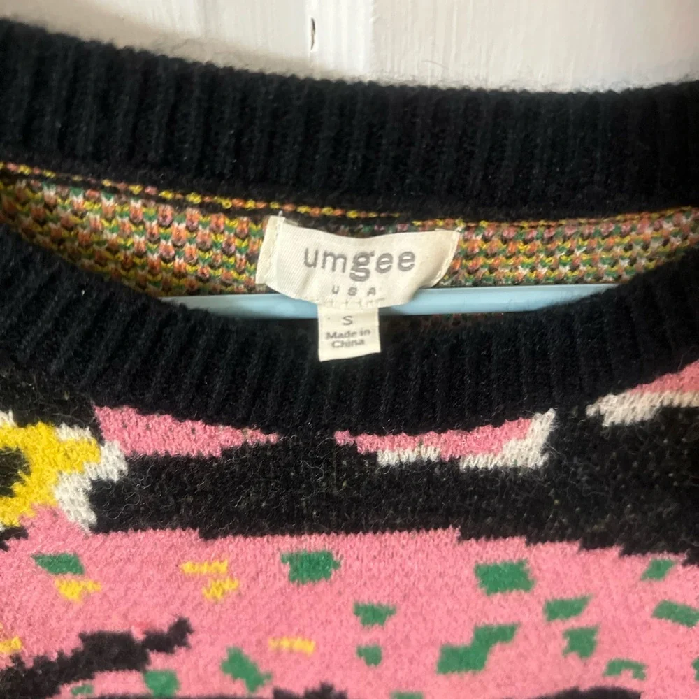 Umgee Pink Leopard Knit Sweater - Picture 5 of 6